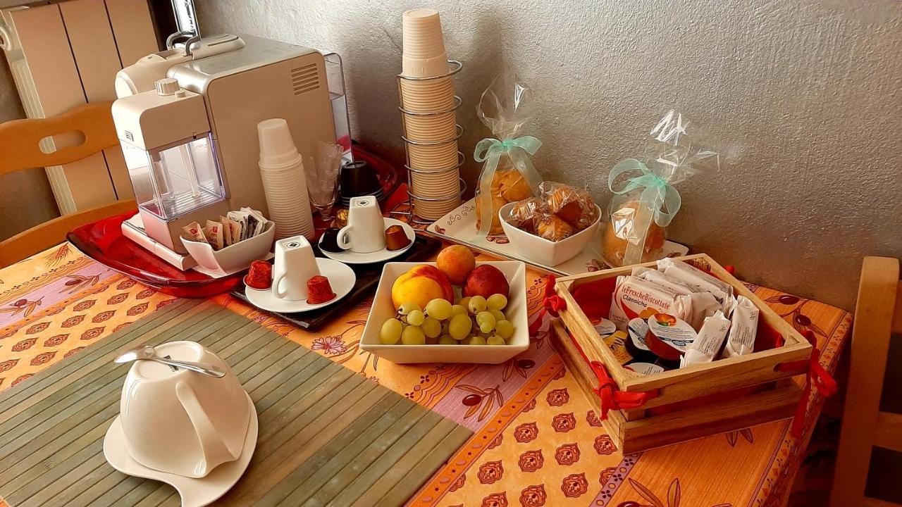 B&B Rosa Samarate Eksteriør billede